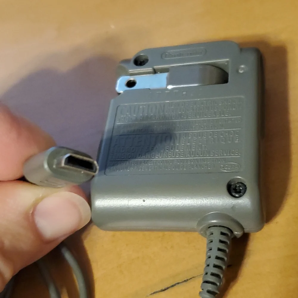 Nintendo AC Adaper Wall Pkug USG-001